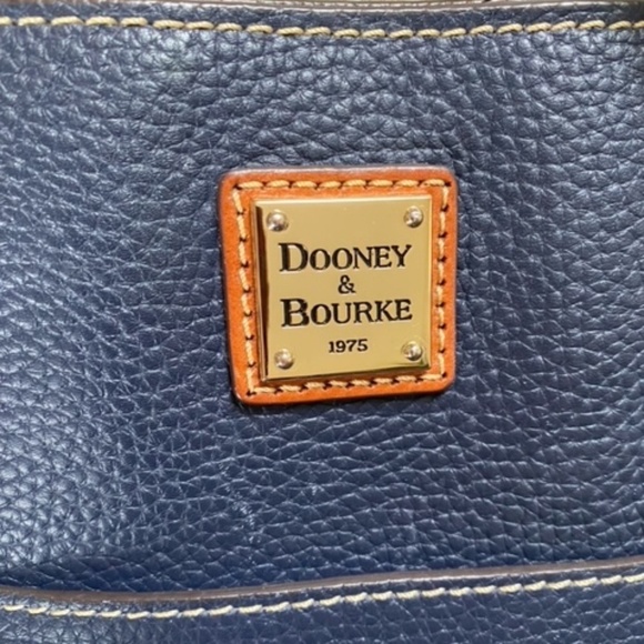 Dooney & Bourke Pebble Grain Lexington Bag - Picture 8 of 9